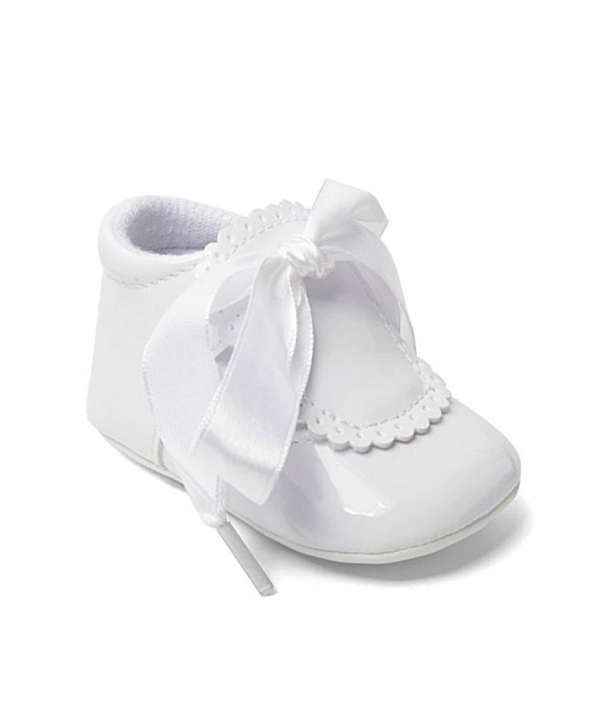 Sevva white bow shoes